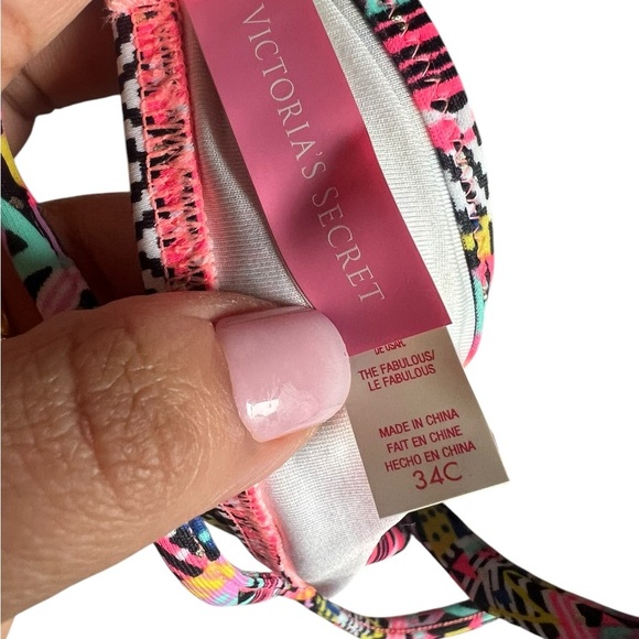 Victoria's Secret Fabulous Push-Up Bikini Top - Size 34C - Picture 5 of 8